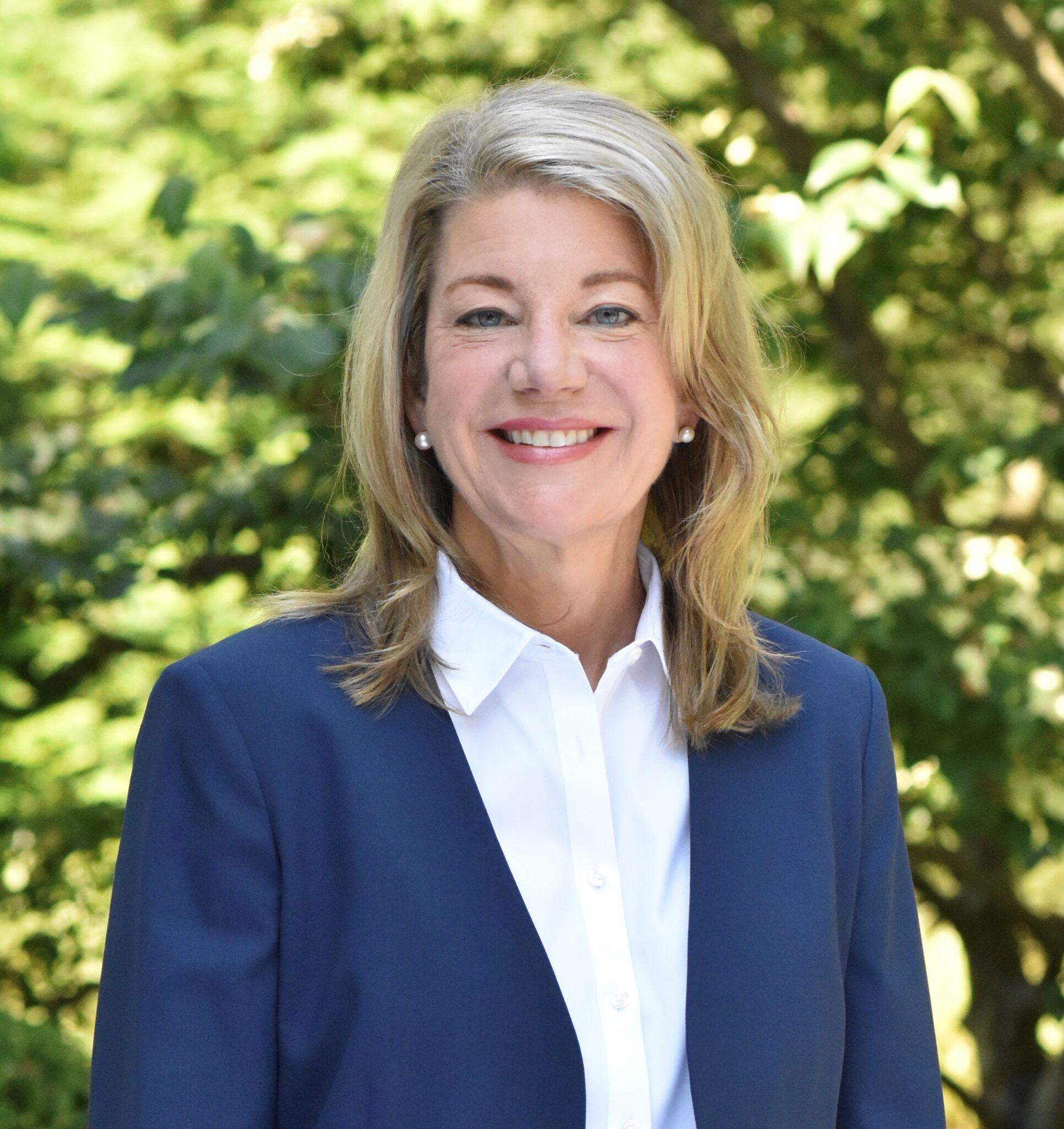 Monica McNally Darien First Selectman Building On Quality Of Life In